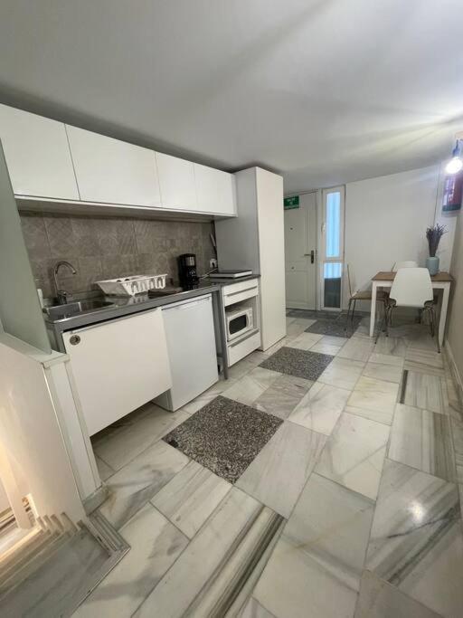 Arriaga Bajo- Precioso Duplex. Parking Gratuito Lägenhet Madrid Exteriör bild